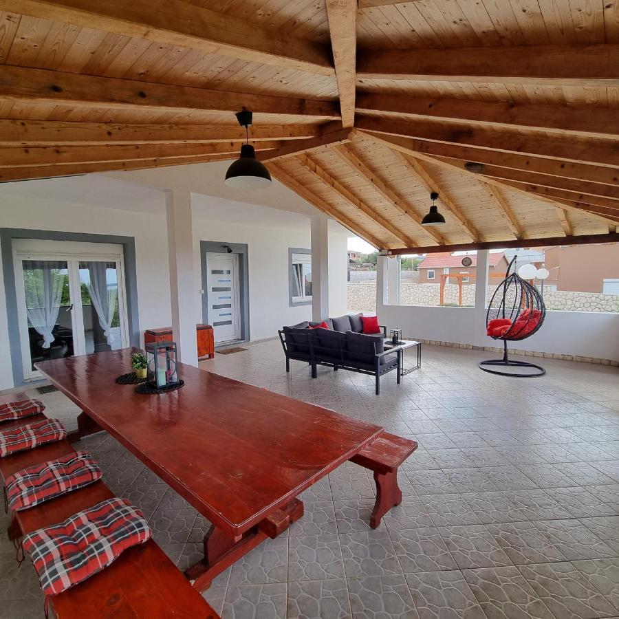 Holiday House Da & Do Pakostane Luaran gambar