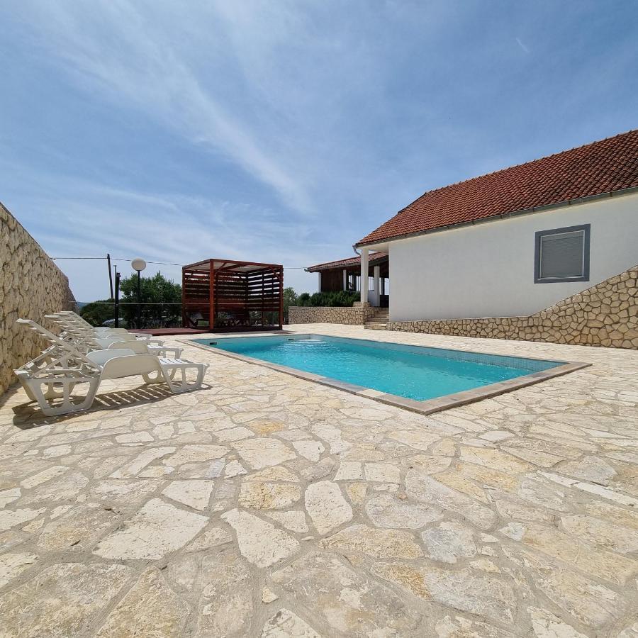 Holiday House Da & Do Pakostane Luaran gambar